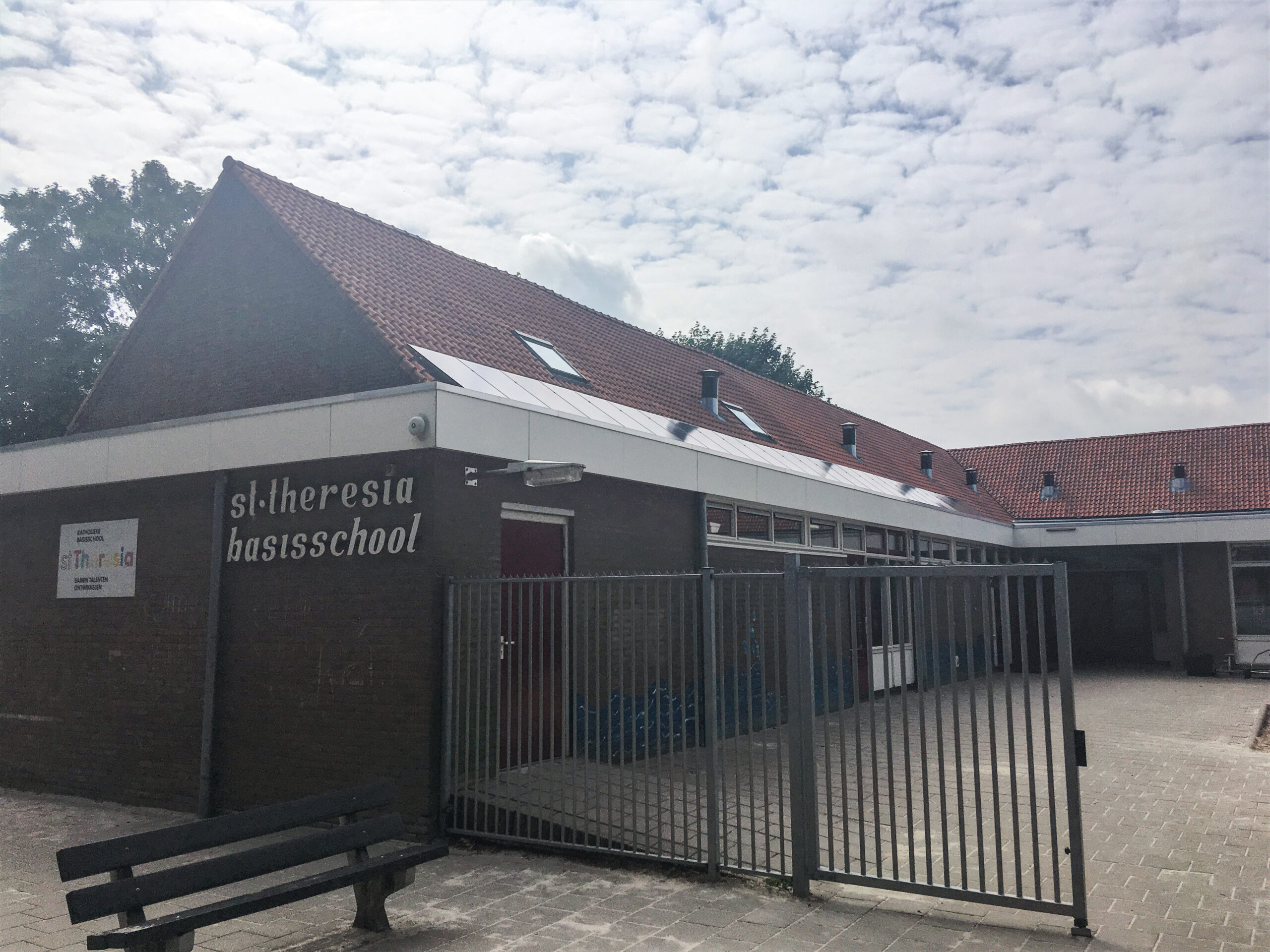 Read more about the article Feest bij de St. Theresiaschool